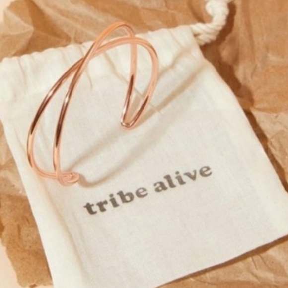 Tribe Alive Rose Gold Criss Cross Cuff - Picture 4 of 4